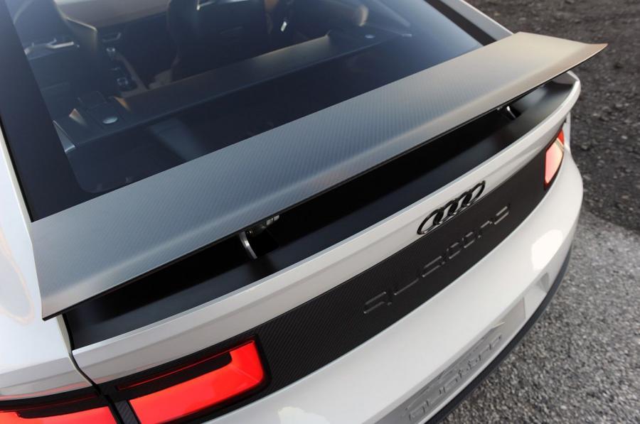 Детали экстерьера Audi Quattro Concept 2010 года  (фото 31 из 119)